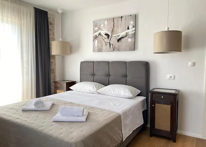 Barbarossa I Sveti Filip i Jakov